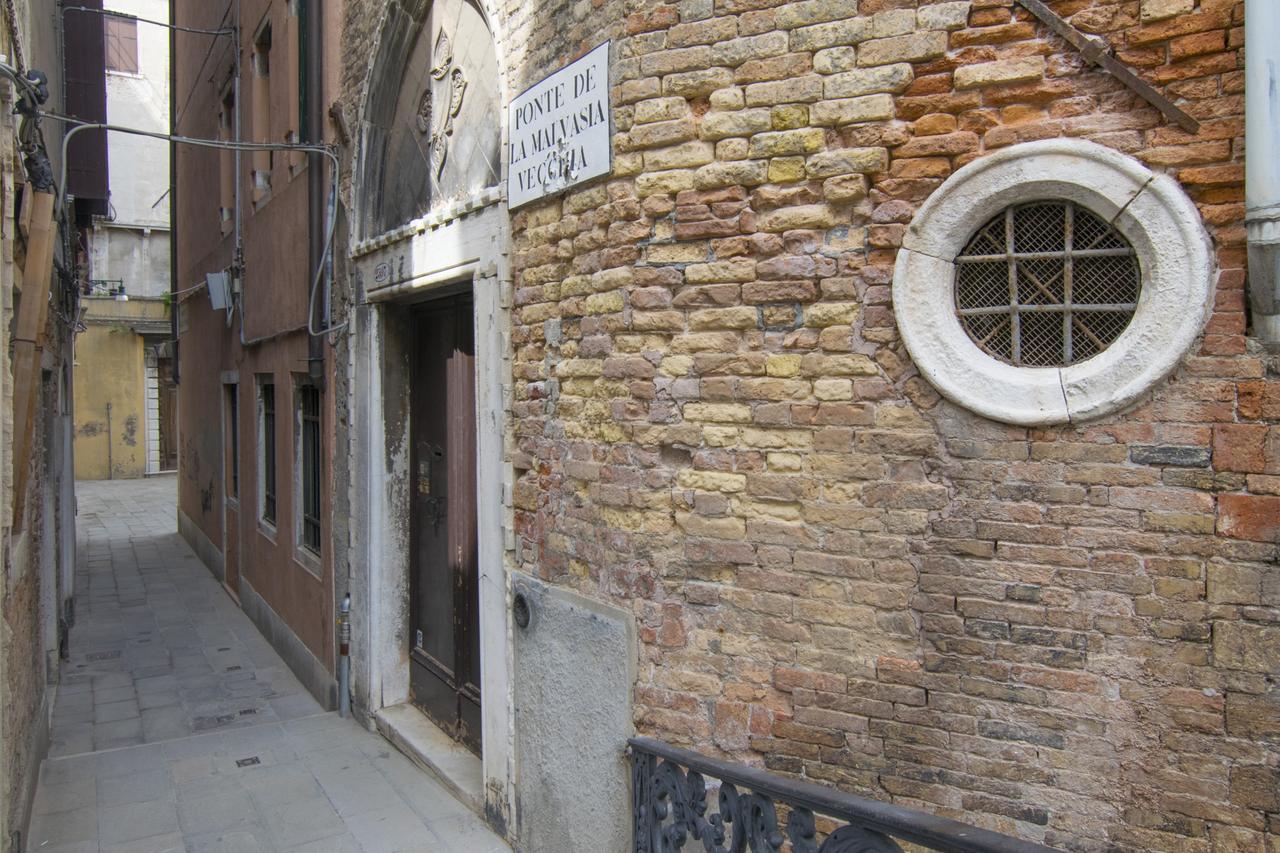 Love Gentile Venezia Esterno foto